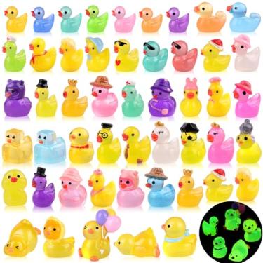 Imagem de 50 peças de mini animais de resina, estilos variados, lindos patos minúsculos que brilham no escuro, bonecos de pato em miniatura para esconder, brinquedos de animais pequenos a granel para mesa