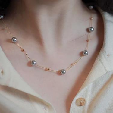 Imagem de Colar clássico de cruz de pérola, colares de pérolas para mulheres, presentes para mulheres, concerto country, joias modernas, moda outono, Medium, Latão, Sem Pedra Preciosa