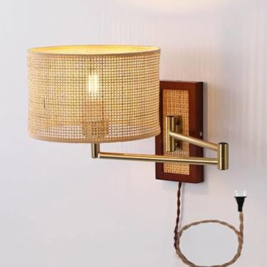 Imagem de Aplique de parede de vime com braço articulado, luminária de leitura ajustável com cúpula longa em vime trançado, ideal para quarto, cabeceira e sala de estar.