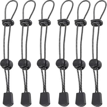 Imagem de 6 clipes de fixação de corda elástica preta, adequados para fixar bastões de caminhada, mochilas e bagagem em mochilas. Design ajustável, durabilidade e resistência.