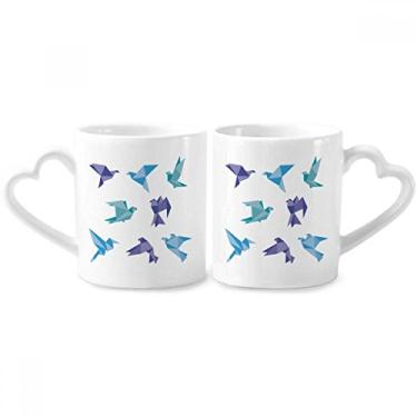 Imagem de Conjunto de canecas de porcelana para casal, estampa abstrata, de origami, colorido, coração