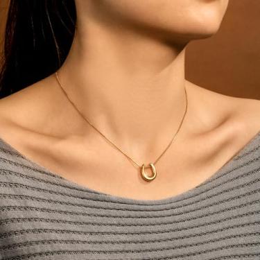 Imagem de Colar de ferradura grosso com balão bolha para mulheres, ouro 18 quilates colar delicado pingente U pingente de aço inoxidável joia estética inchada, 15+2", Titânio, Sem Pedra Preciosa