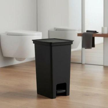 Imagem de Lixeira 10L Preta Pedal Banheiro Cozinha Aro Interno - Paramount