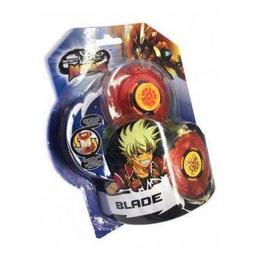 Um Lançador De Beyblade Vermelho Foto de Stock - Imagem de grânulo