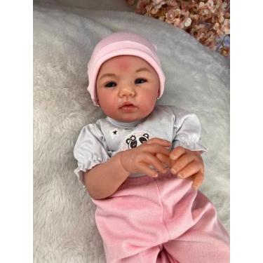 Imagem de Bebê Reborn Menina Carequinha Super Realista Com Acessórios - Mundo Az