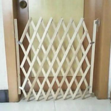 Imagem de Grade Portão Proteção Pet Cachorro 72X108 Criança Cães Envio Imediato 