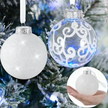 Imagem de Halloscume 24 bolas grandes de enfeites de Natal, bola de árvore de Natal pendurada de plástico de 8 cm, bola de neve com glitter e redemoinho branco transparente com fita branca para árvore de Natal