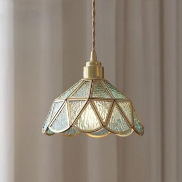 Imagem de Lustre retrô de latão para espaços loft antigos e iluminação de cabeceira vintage, perfeito para restaurantes em antigos armazéns e pousadas costeiras (O)