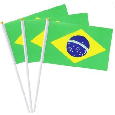Imagem de Kit 3 Bandeiras do Brasil Dupla Face com Mastro  Resistente e Ideal pa