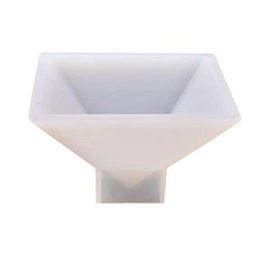 Imagem de Pirâmide DIY para Ornamentos de Flores Secas de Resina 9,5x9,5x6cm