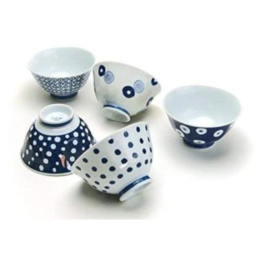 Imagem de Saikai Cerâmica tradicional japonesa padrões azul e branco, conjunto de tigela de arroz japonês 5 13303 do Japão