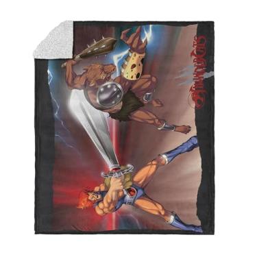 Imagem de Cobertor Thundercats Lion-O Battle Scene Silk Touch Sherpa – pose de ação, espada dos presságios, lã ultramacia, lançamento oficial da Warner Bros. Nostalgia, 127 x 152 cm