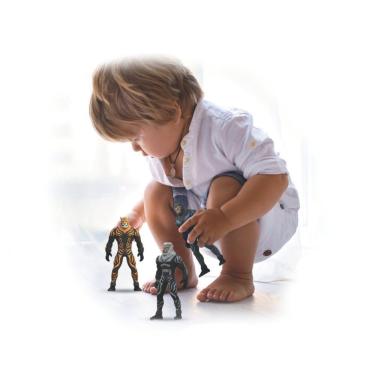 Imagem de Brinquedo Infantil Boneco Articulado Super-Herói Animal War com Espada Removível Bs Toys