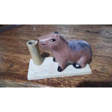 Imagem de Capivara P,  porta caneta, na base madeira, tam P - artesanatos bela v