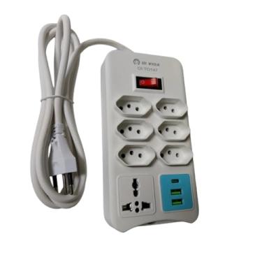 Imagem de Extensão 7 Tomadas 2 USB + 1 Tipo C, Compacta e Segura, Ideal para Casa, Escritório e Viagens - Proteção e Organização no Dia a Dia