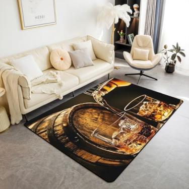 Imagem de Tapete de área infantil Whisky Drinks, tapete de entrada moderno de uísque malte licor para uso interno, tapete de entrada para meninas e meninos, tapete antiderrapante de vidro de cerveja de bar