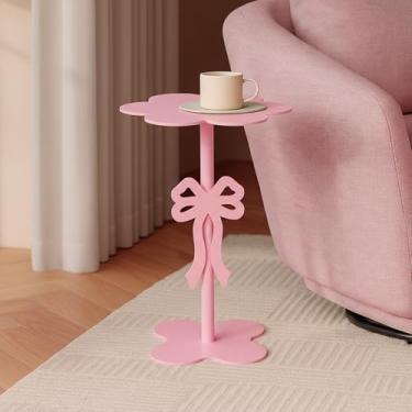 Imagem de Cinnvoice Mesa lateral de laço rosa pequena mesa de canto de madeira decoração de quarto coquete rosa cabeceira coquetel suporte de bebida para pequenos espaços mesa de cabeceira quarto sofá cadeira