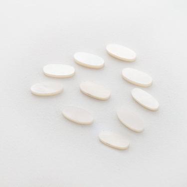 Imagem de Marcador de Escala para Guitarra Baixo e Violão AP32-MOP-24F Elipse Madrepérola 10 Peças Spirit