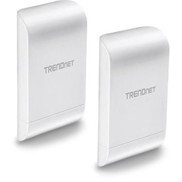 Imagem de TRENDnet 10dBi Wireless N300 Outdoor PoE Kit de pacote de ponte ponta-a-ponta, TEW-740APBO2K, 2 x pontos de acesso sem fio pré-configurados, caixa nominal IPX6, antenas integradas de 10 dBi brancas