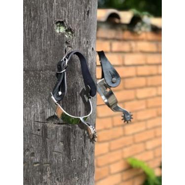 Imagem de espora quarto de milha inox com correia em couro legítimo cutucadeira (preta)
