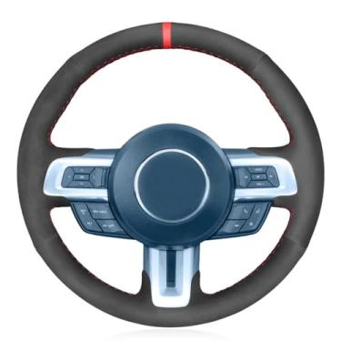 Imagem de USHTIGER Capa de volante de carro para Ford Mustang 2015 2016 2017 2018 2019 2020 personalizado costurado à mão marcador vermelho camurça preta
