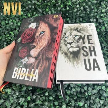 Imagem de Kit Casal Cristão 2 Bíblias NVI Evangélicas Leão com Rosas e Yeshua Le