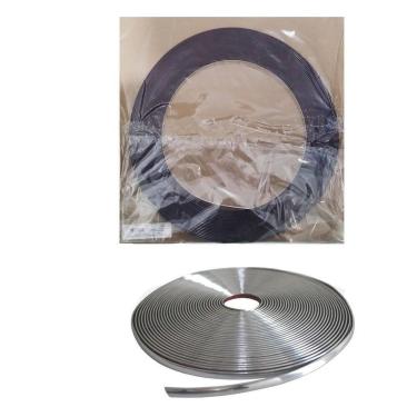 Imagem de Friso Cromado Universal 7Mm Rolo Com 25 Metros