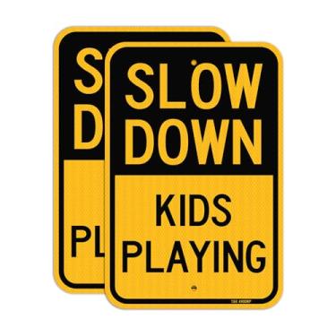 Imagem de T&R (Pacote com 2) Placa de brinquedo infantil lenta, 45,7 cm x 30,5 cm, folha reflexiva de grau de engenheiro, alumínio sem ferrugem, resistente a intempéries, impermeável, resistente ao desbotamento