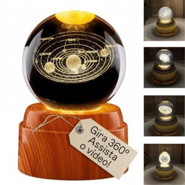 Imagem de Luminária de Mesa Infinity Orb LED, Rotação Infinita, USB Efeito Estelar, Transparente com Base estilo amadeirado (Sistema Solar)