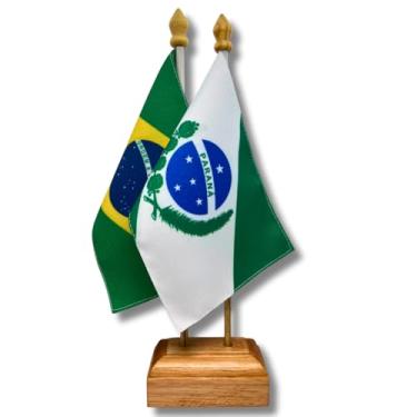 Imagem de Kit Bandeira de Mesa Brasil e Paraná Dupla Face Com Base e Haste em Madeira Decoração Escritório Eventos Presente