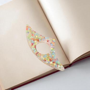 Imagem de Generic 1 anel triangular em forma de estrela, marcador de página de resina, colorido, 8 x 3,5 cm