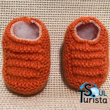 Imagem de Sapatinho de Bebê de Tricô Laranja - 0 a 3 meses - Soul Turista