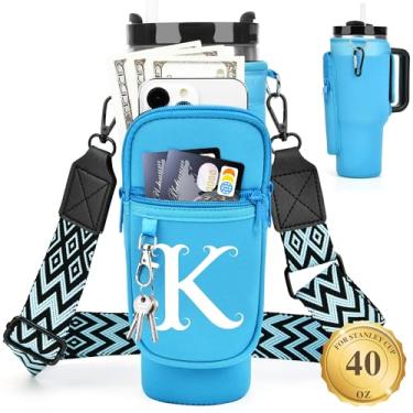 Imagem de LOKASS Suporte de garrafa de água personalizado com alça para acessórios Stanley Cup Tumbler de 1,134 g, bolsa de transporte inicial para garrafa de água com bolso para telefone, para mulheres, ideal