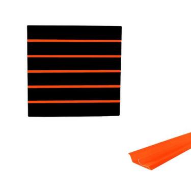 Imagem de Painel Canaletado Preto em Mdf 0,61 x 0,61m com Perfil Pvc Laranja - L