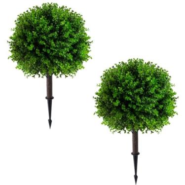 Imagem de BAIJIALI Árvores de bola de topiária de eucalipto artificial, 2 conjuntos de arbustos perenes falsos resistentes a UV com ponta de solo, plantas falsas para varanda e jardim ao ar livre