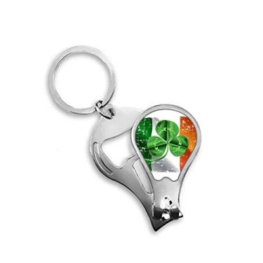 Imagem de Chaveiro abridor de cortador de unhas verde bandeira nacional trevo da Irlanda