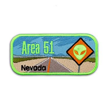 Imagem de EMBROVERSE Patch Area 51 - Nevada UFO Alien Themed - Patch bordado de ferro em viagem - Tamanho: 9,9 x 4,3 cm