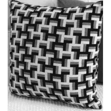 Imagem de - Kit 2 Capas De Almofadas Jacquard Quadriculado - INGRID BORDADOS, Pr