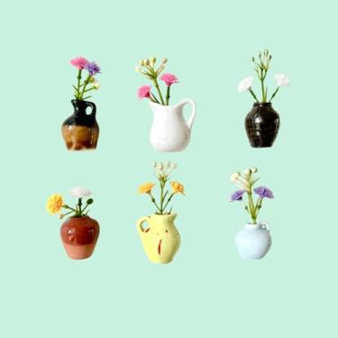 Imagem de Ímãs fofos de mini vaso para geladeira, minúsculos vasos magnéticos de cerâmica, acessórios de geladeira, ímãs de plantas estéticos engraçados para decoração de cozinha de armário, plantador de botões