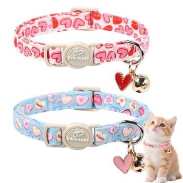 Imagem de Babole Pet Pacote com 2 coleiras para gatos do dia dos namorados – coleira de gato separada dos namorados com sino, pingente de coração rosa e vermelho, coleiras ajustáveis para gatos, meninos e