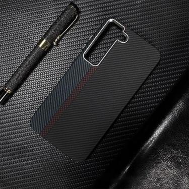 Imagem de Capa de celular de fibra de carbono fashion com relevo para Samsung S23 S24 Ultra S24 23 Plus com carregamento sem fio capa rígida de PC à prova de choque, T7, para Galaxy S24 Ultra