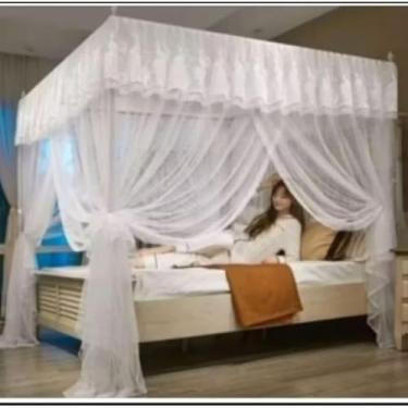 Imagem de Mosquiteiro com Armação Completo para Cama Casal/Box/Queen – Renda Volta ao Mundo Importada, Estrutura Reforçada, Estilo Palácio (Branco)