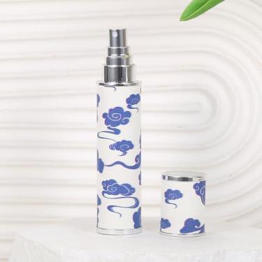 Imagem de Frasco de perfume de viagem de porcelana azul e branca de 10 ml, mini atomizador de couro recarregável, frasco interno de vidro à prova de vazamento, frasco de spray de névoa fina portátil para