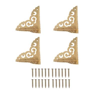 Imagem de Cantos da caixa de joias de latão retrô antigo com design de totem de nuvem Protetores de canto de caixa de metal de alta resistência com parafusos para armários Caixas de