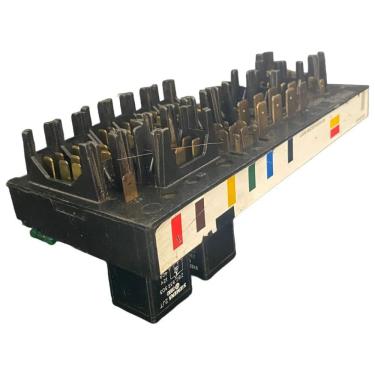 Imagem de Caixa De Fusível Vw Santana Quantum 1984 a 2005 307941822a