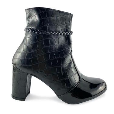 Imagem de Bota com Acabamento Verniz Croco Preto e Detalhe em Trança Salto Alto 