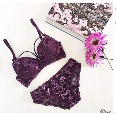 Imagem de Conjunto de renda francesa com detalhe em joia SWAROVSKI. Tamanho 42B