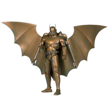 Imagem de Armored Batman (Kingdom Come) Patina Edition Gold Label 7"" Figure, Brown