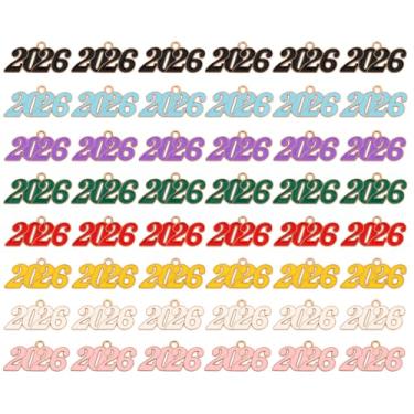 Imagem de 48 Peças Coloridas Pingentes 2026, Mini Liga Pingentes com Letras 2026 Kit para Fazer Joias para Borla de Formatura Faça Você Mesmo Colar Pulseira Brincos Chaveiro Artesanato