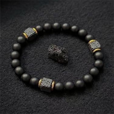 Imagem de Pulseira masculina elástica ajustável de 8 mm ônix preto e pedra vulcânica pulseira para homens com pingente de contas com cordão elástico